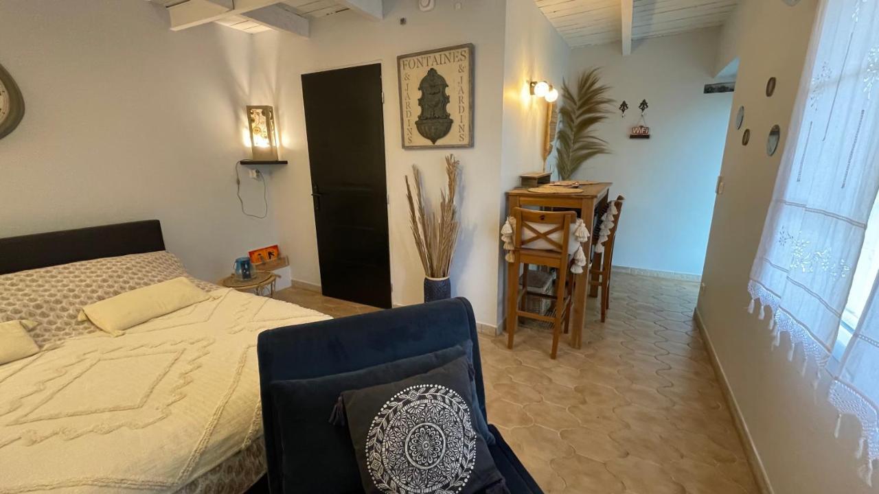 Jolie Annexe Du Mas Dans Le Coeur De La Garrigue Nimoise Villa Nîmes Dış mekan fotoğraf