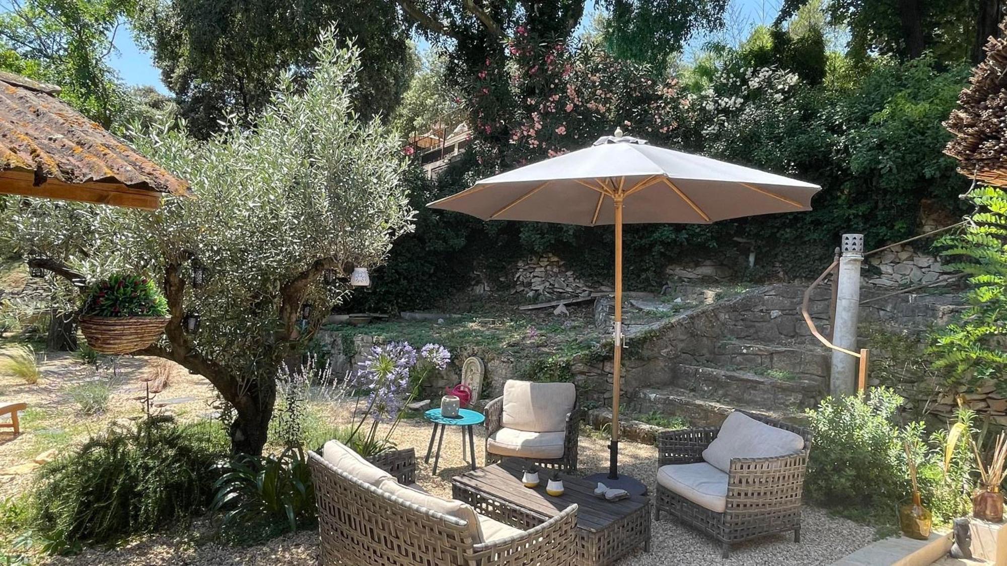 Jolie Annexe Du Mas Dans Le Coeur De La Garrigue Nimoise Villa Nîmes Dış mekan fotoğraf